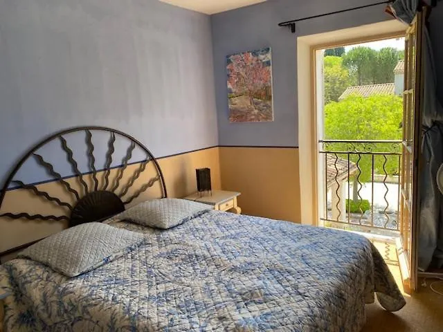 Mas Des Iris Hotel Saint-Remy-de-Provence 0*,